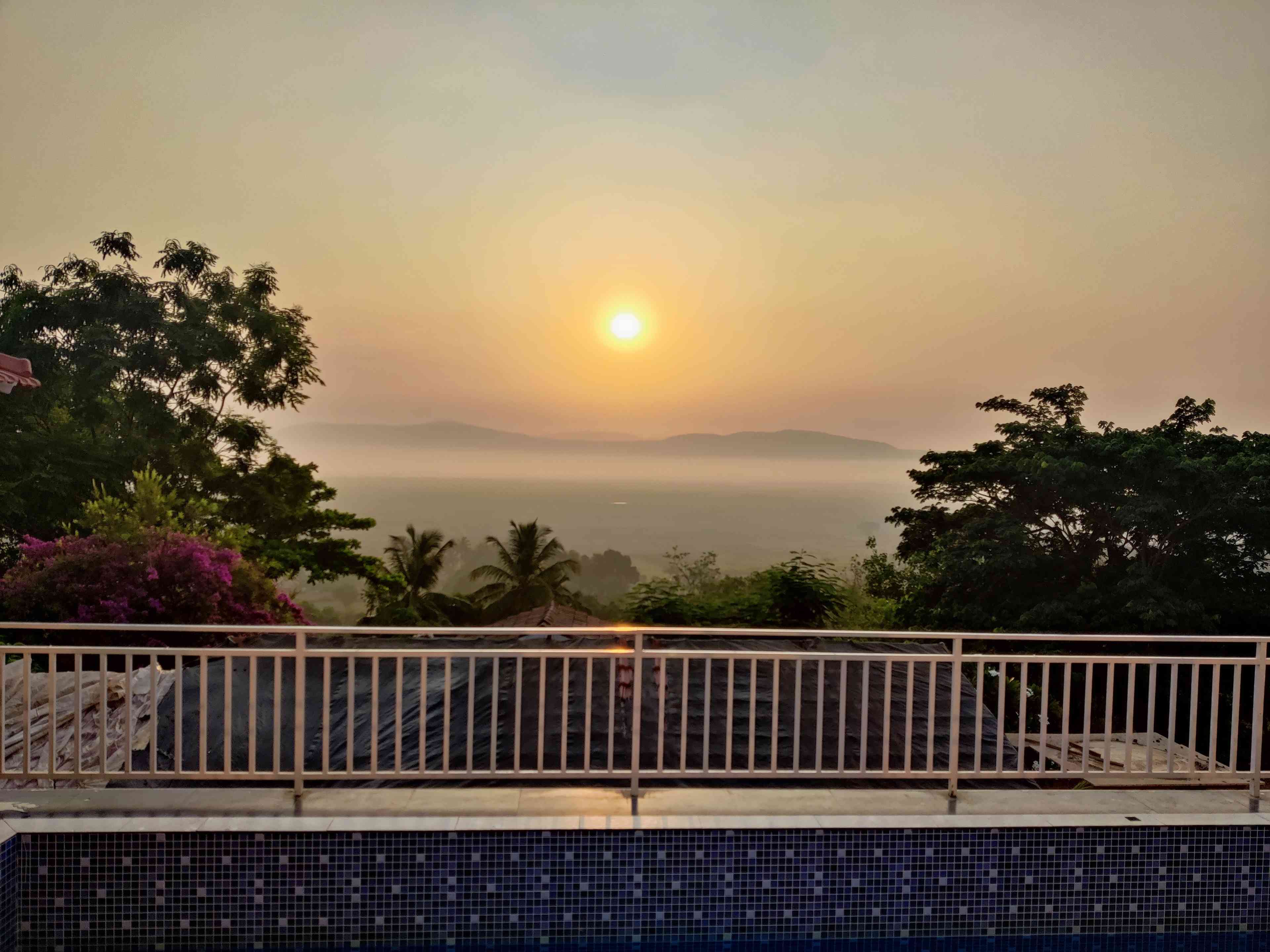 Whitehouse Marigold- 2BHK — photo 1