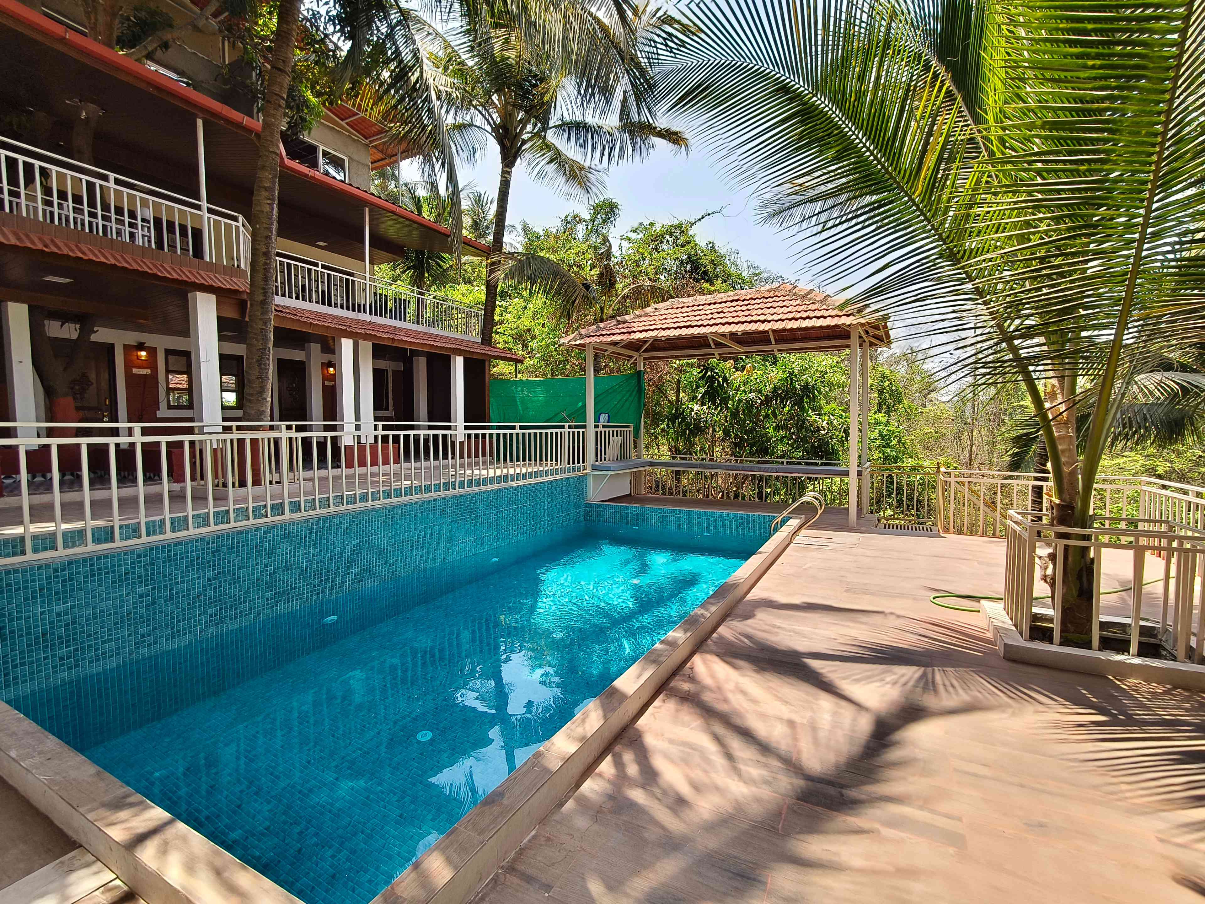 MangoValley-Family Super Deluxe Deck View — photo 2